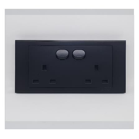 SIMON 13A 2 GANG 1 WAY SWITCH SOCKET 724583/582 BLACK