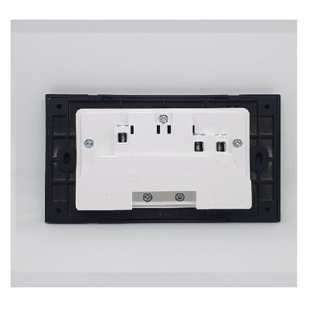 SIMON 13A 2 GANG 1 WAY SWITCH SOCKET 724583/582 BLACK