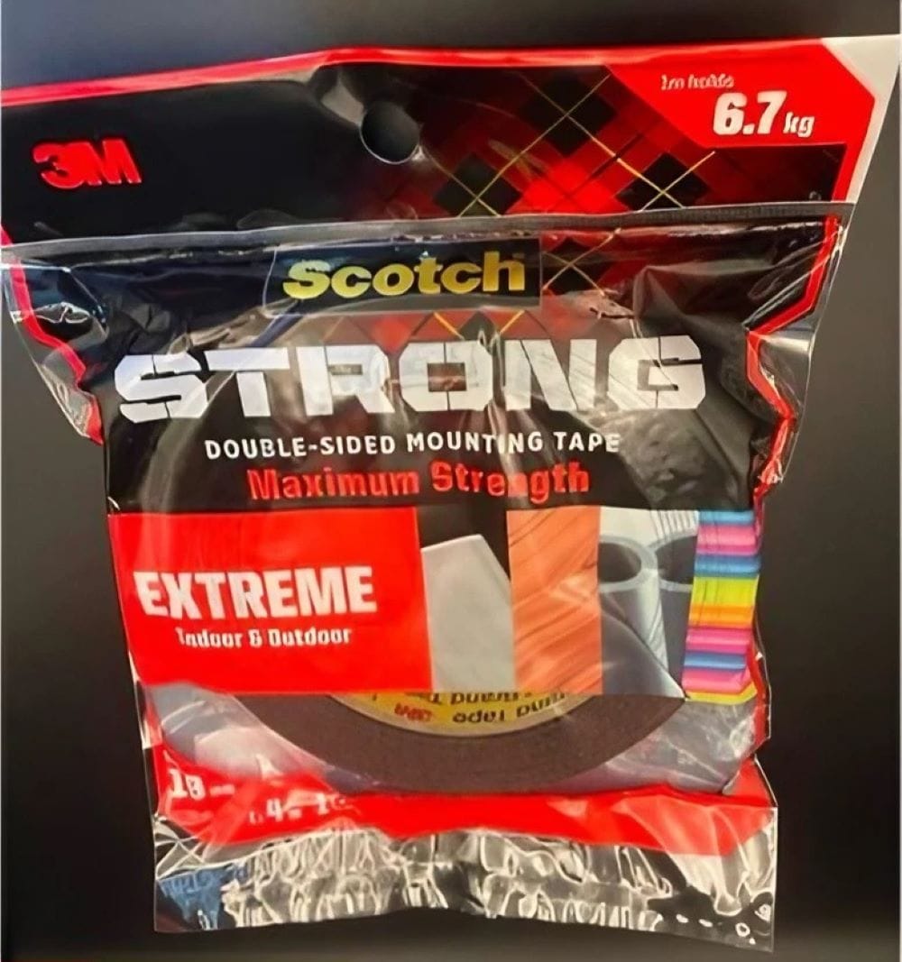 SCOTCH EXTREME DOUBLE-SIDED MOUNTING TAPE 19MMx4M (M19)