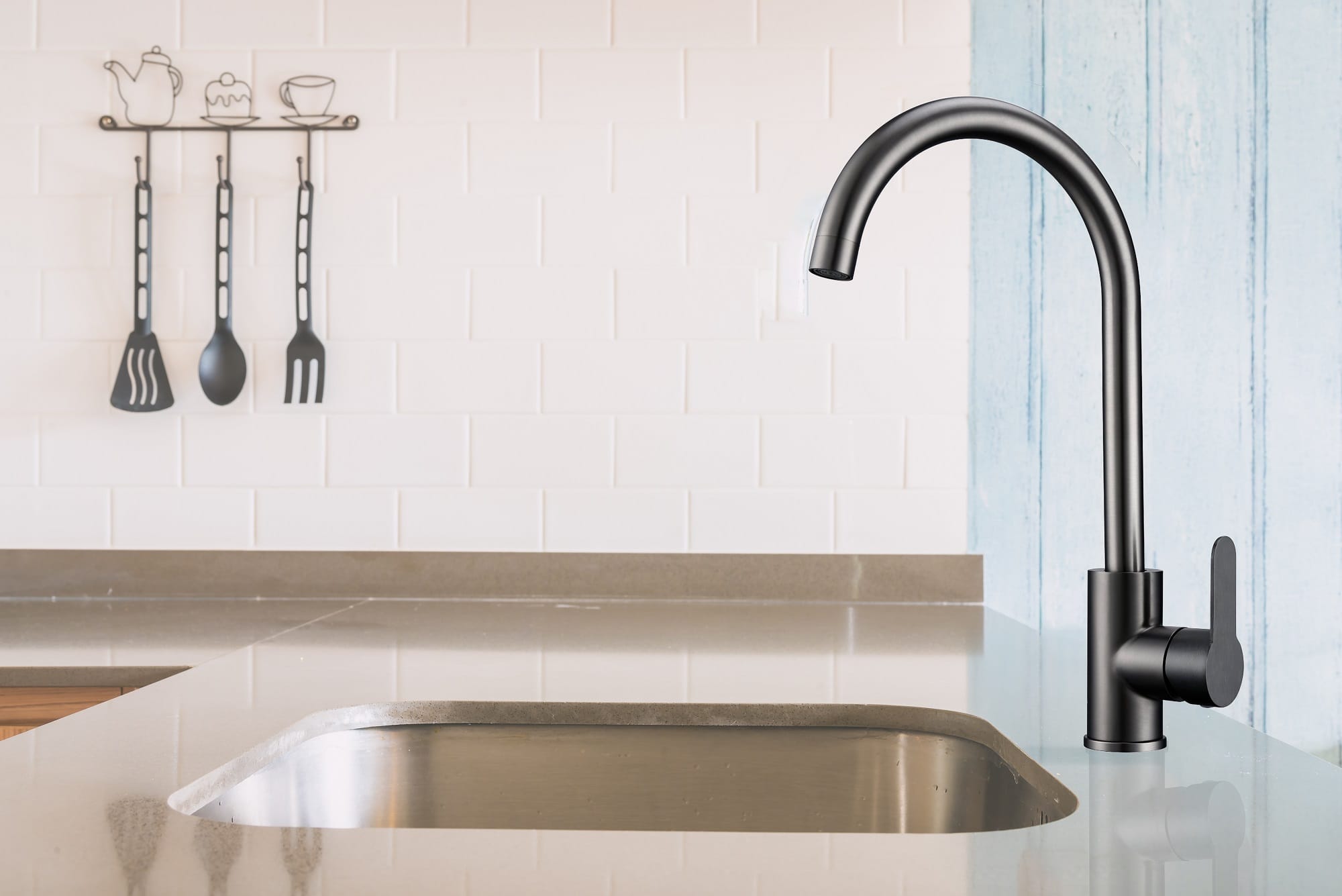 LIVINOX SINK FAUCET MIXER LT-GM04/UMX STAINLESS STEEL GUN METAL