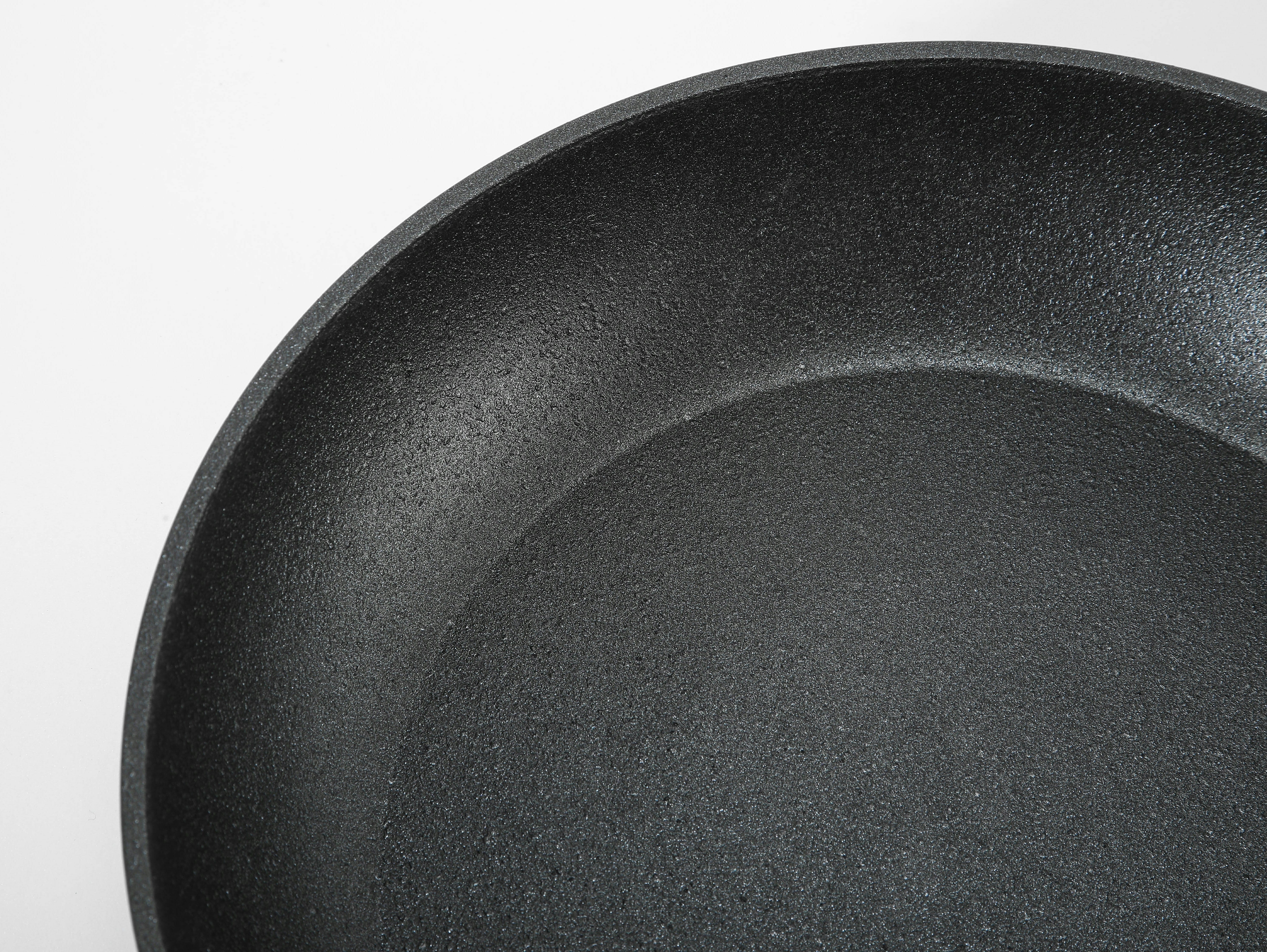 CS MUNSTER WOK PAN 28CM WITH FROSTED COATING CSWOK24982