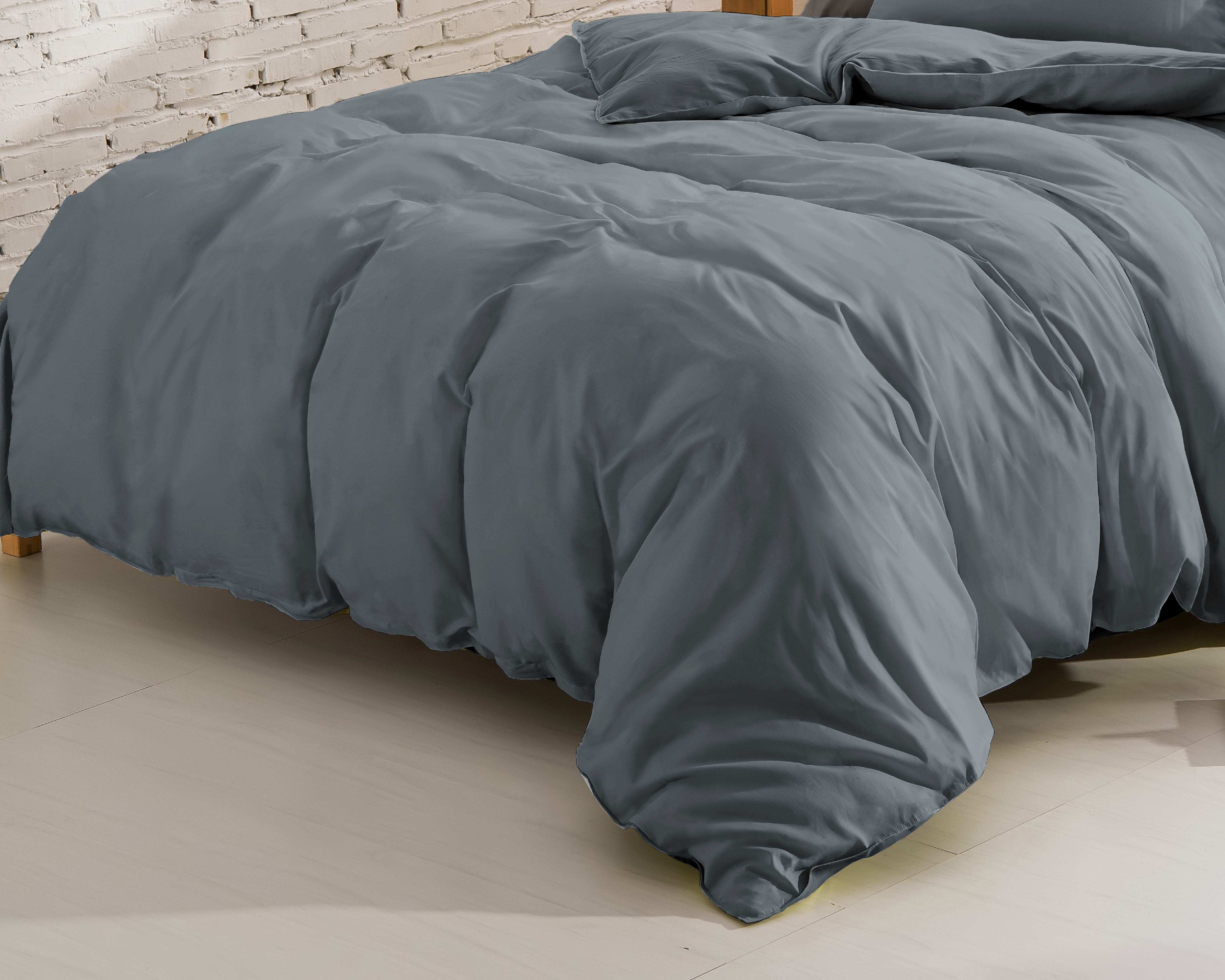 AI BY AKEMI COLOURJOY KING COMFORTER SET