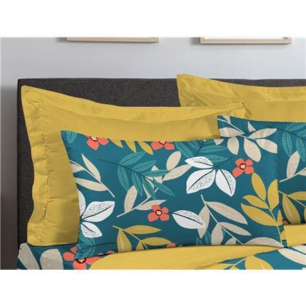 AI BY AKEMI CHEERY QUEEN COMFORTER SET