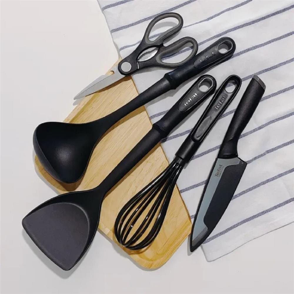 TEFAL KITCHENWARE 5 PCS SET (CHEF KNIFE 15CM + KITCHEN SHEARS 21CM + LADLE SPATULA + WOK SPATULA + BIEVENUE WHISKS)