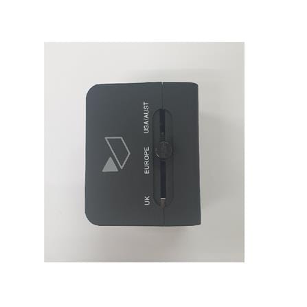 ZEATAR UNIVERSAL TRAVEL ADAPTOR Z3366 BLACK