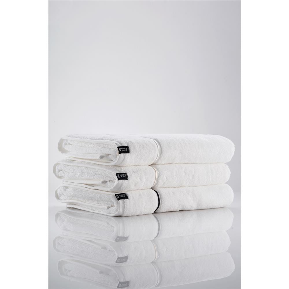 NH WHITE BATH SHEET 90X150CM WITH EMB
