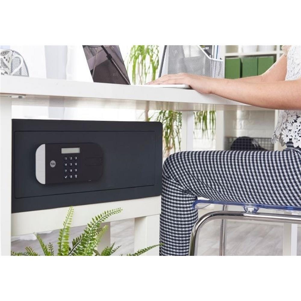 YALE YLEM/200/EG1 MAXIMUM SECURITY LAPTOP SAFE