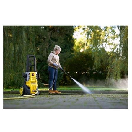 STANLEY HIGH PRESSURE CLEANER 1800W/135BAR SFMPW2000 (INDUCTION MOTOR)