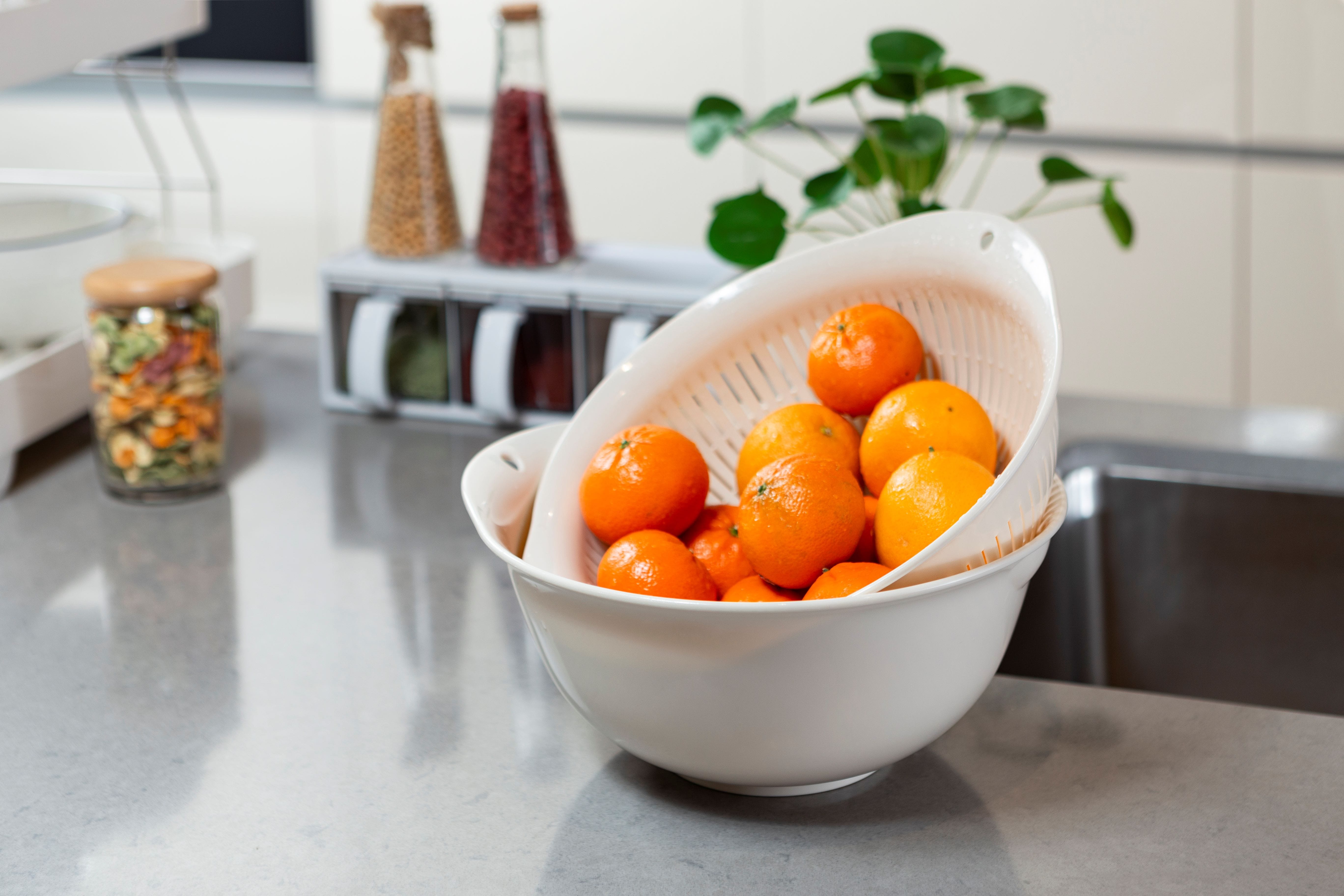 INOCHI YOKO BOWL AND COLANDER SET 30CM