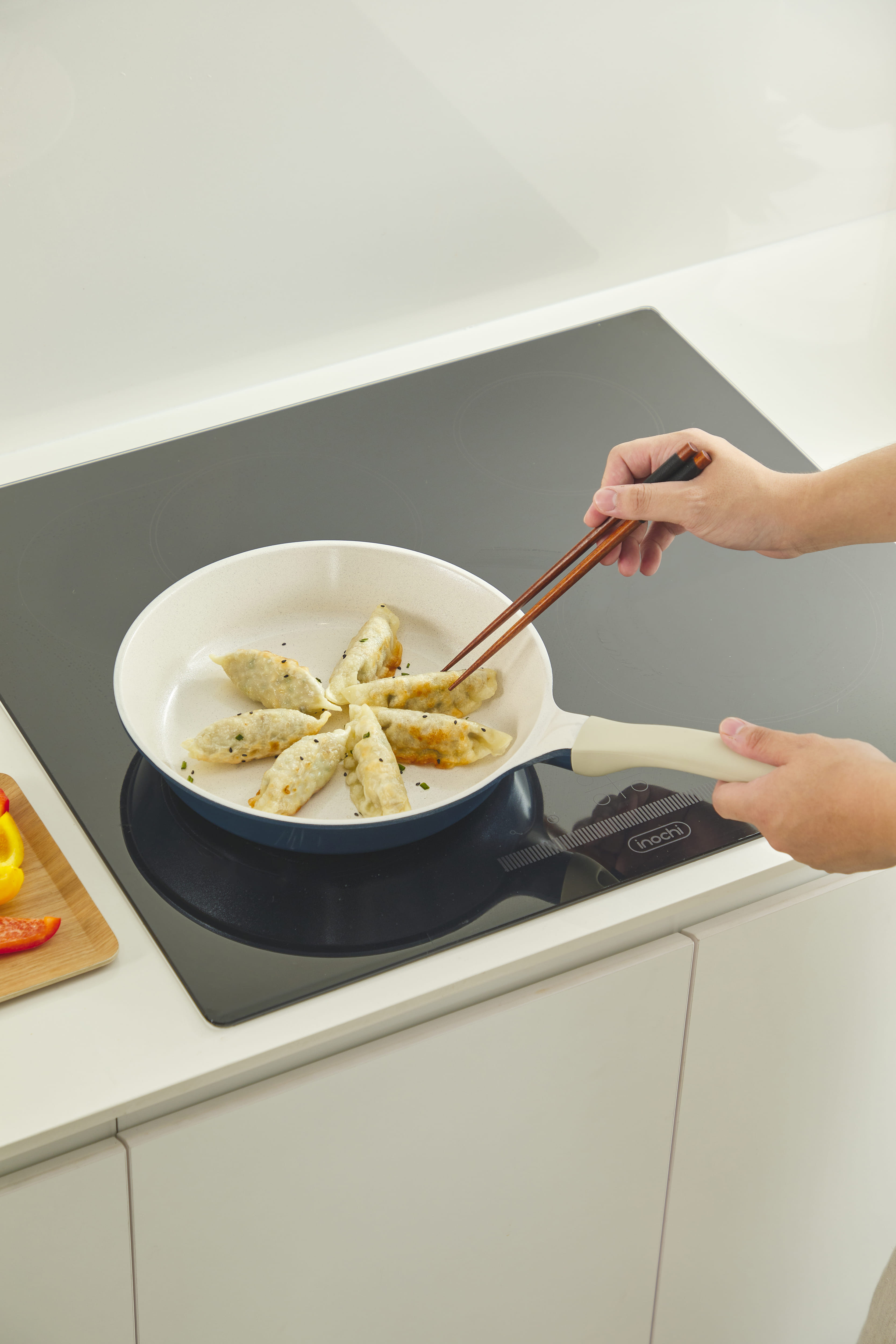 INOCHI OMI SIMPLE MARBLE FRYING PAN 28CM