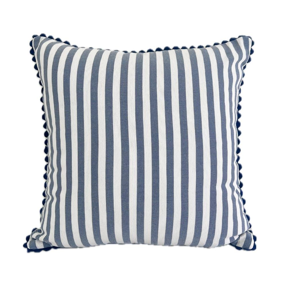 HOME LIVING STYLE CUSHION WALAR 18X18 BLUE
