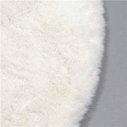 CARPET HOME LIVING STYLE EMILY 120X120CM WHITE [EXCLUSIVE FROM HOMEPRO THAILAND]