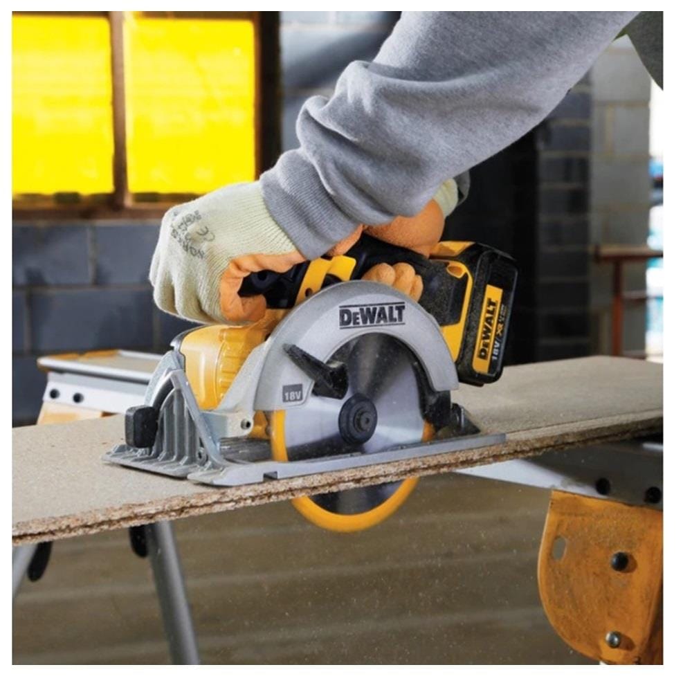 DEWALT 18V 165MM CORDLESS CIRCULAR SAW (SOLO) DCS391N-XJ