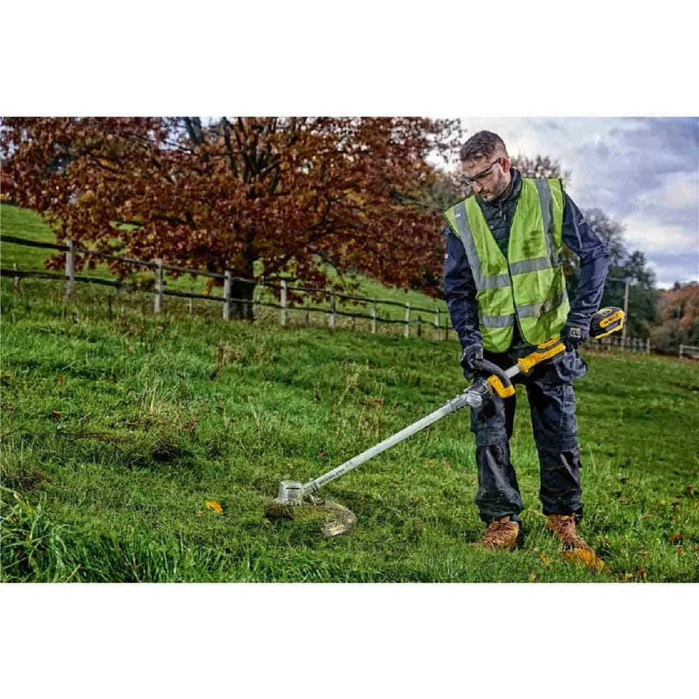 DEWALT 20V Max XR LI-ION BRUSHLESS STRING TRIMMER- Bare DCMST561N