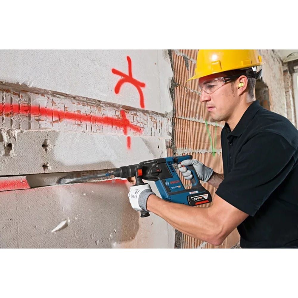 BOSCH 18V BRUSHLESS ROTARY HAMMER 26MM GBH18V-26 (TOOL ONLY)