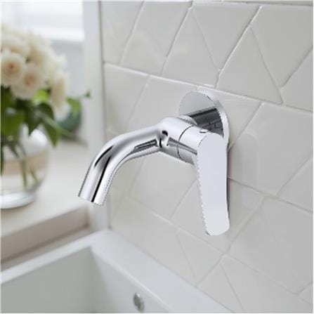 JOHNSON SUISSE LAZIO 1/2" BIB TAP WITH FLANGE WBFA301699 CHROME