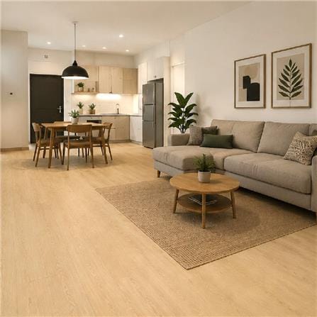 CROBERN SPC CLICK PREMIUM PLUS 8MM 23X122 BLONDE OAK 1.96M2