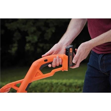 BLACK AND DECKER CORDLESS 20V MAX STRING TRIMMER ST1823B